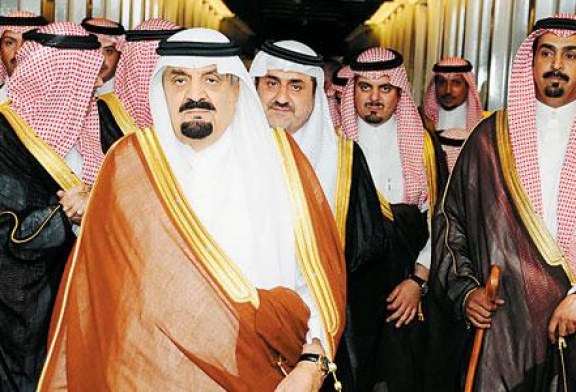 صاحب السمو الملكي الامير مشعل بن عبدالعزيز يطمئن على الشيخ عليان باتصال هاتفي